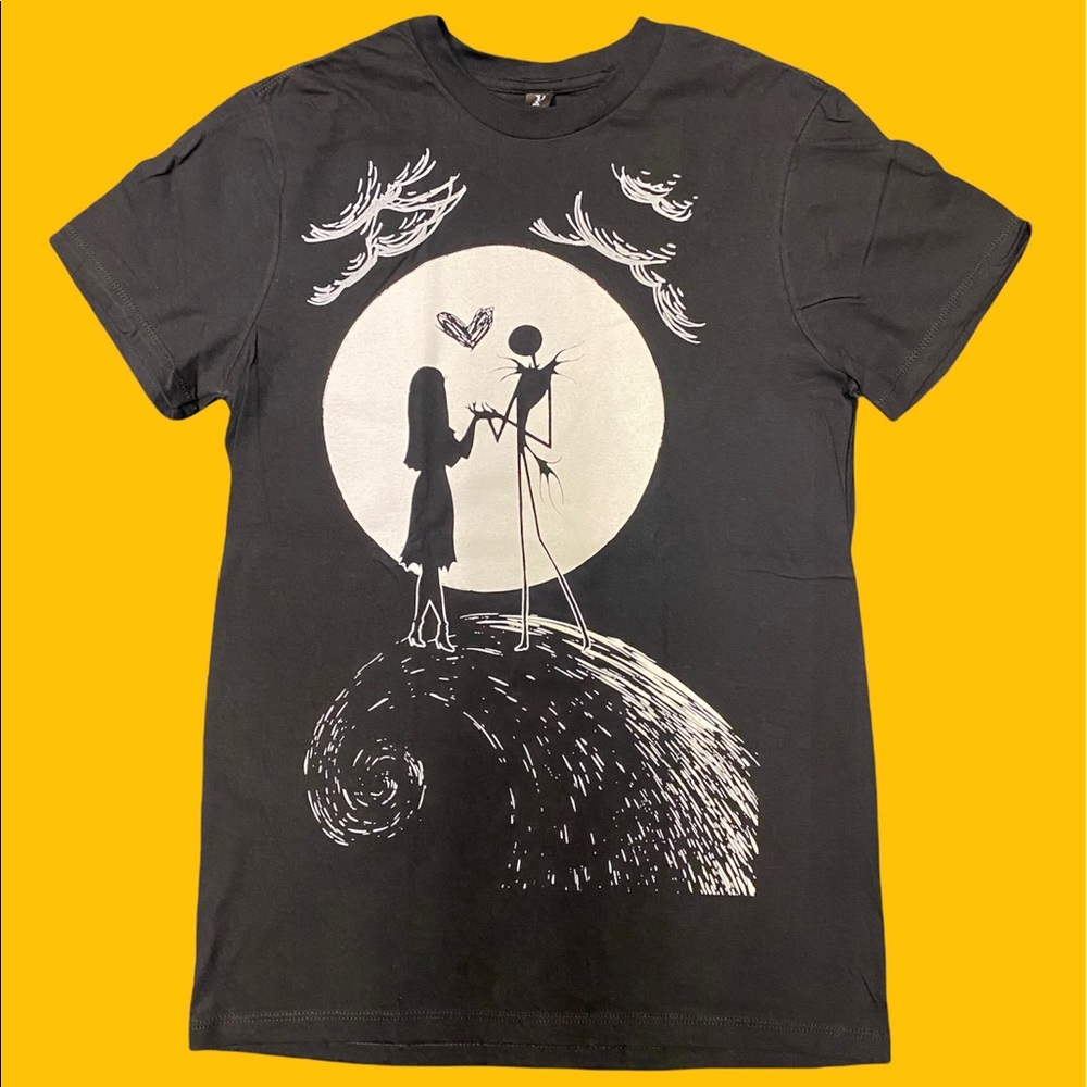 Nightmare before Christmas Jack skellington and sally graphic tshirt
